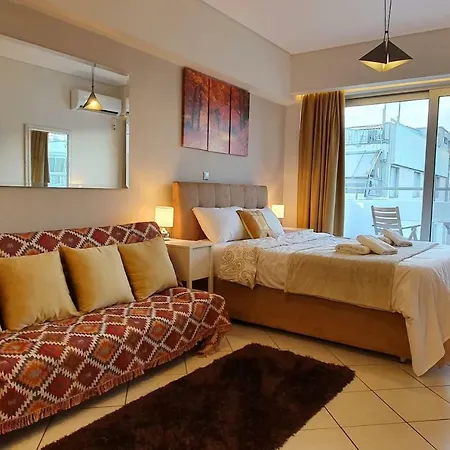 Cozy Luxury In The Heart Of 8-1